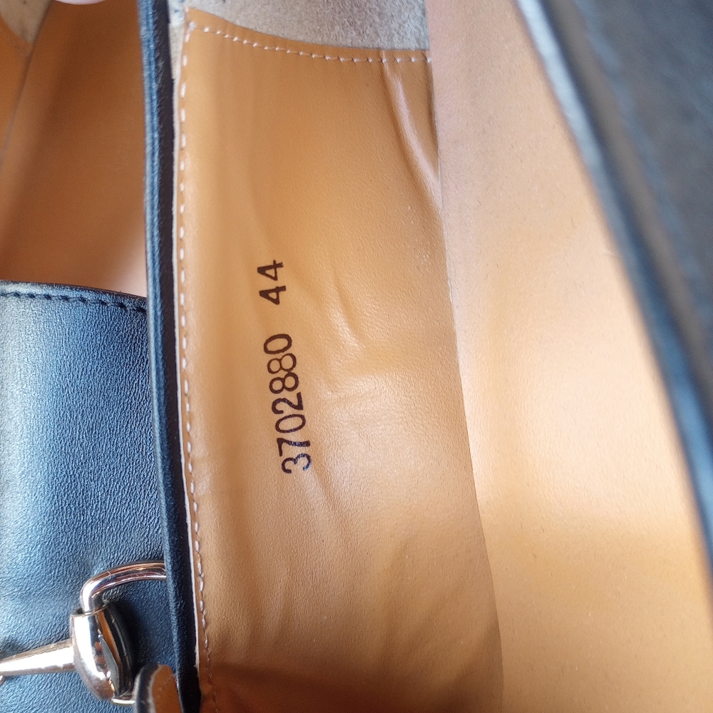 Men's Gucci dress shoes